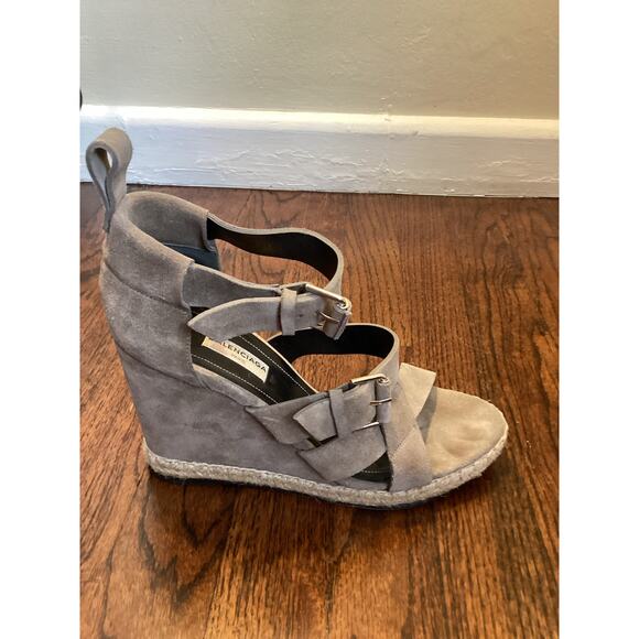 Balenciaga Paris Taupe Tan Suede Strappy Ankle Wrap Espadrille Platform Heels 9 - Picture 2 of 9